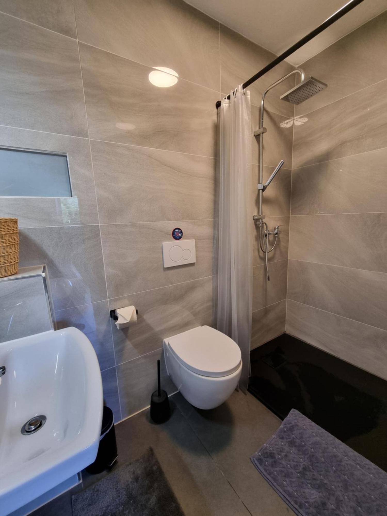 Hill-Suite Cochem Exterior foto